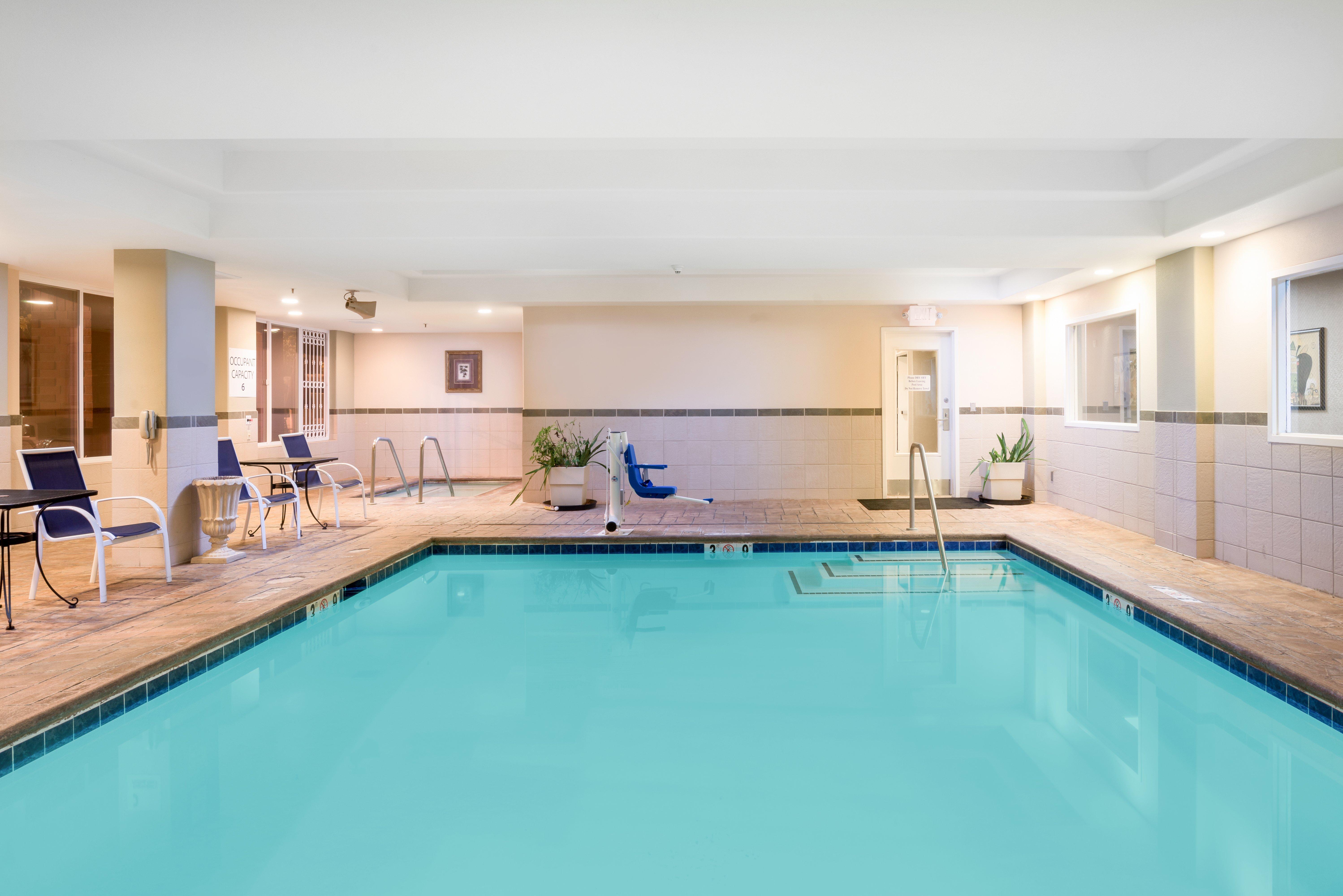 Holiday Inn Express Hotel & Suites Vacaville By Ihg Экстерьер фото