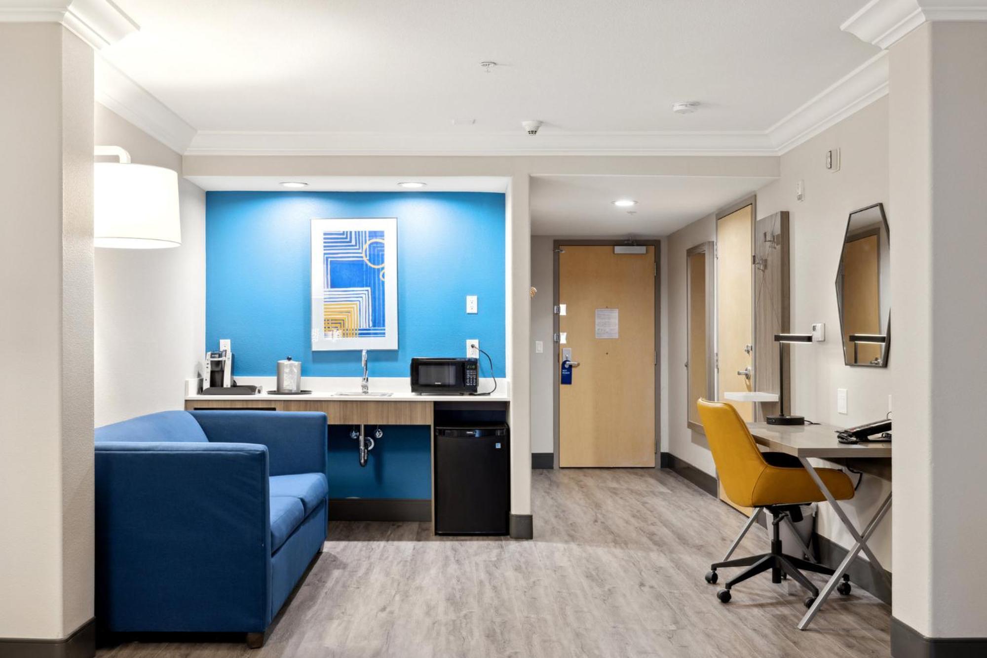 Holiday Inn Express Hotel & Suites Vacaville By Ihg Экстерьер фото