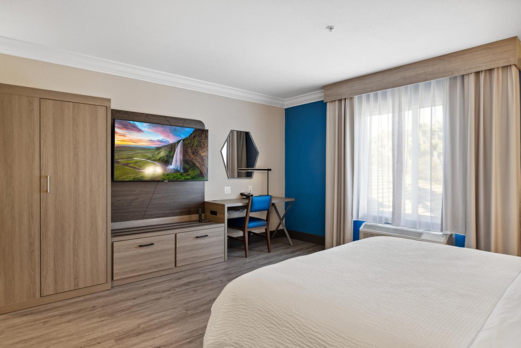 Holiday Inn Express Hotel & Suites Vacaville By Ihg Экстерьер фото