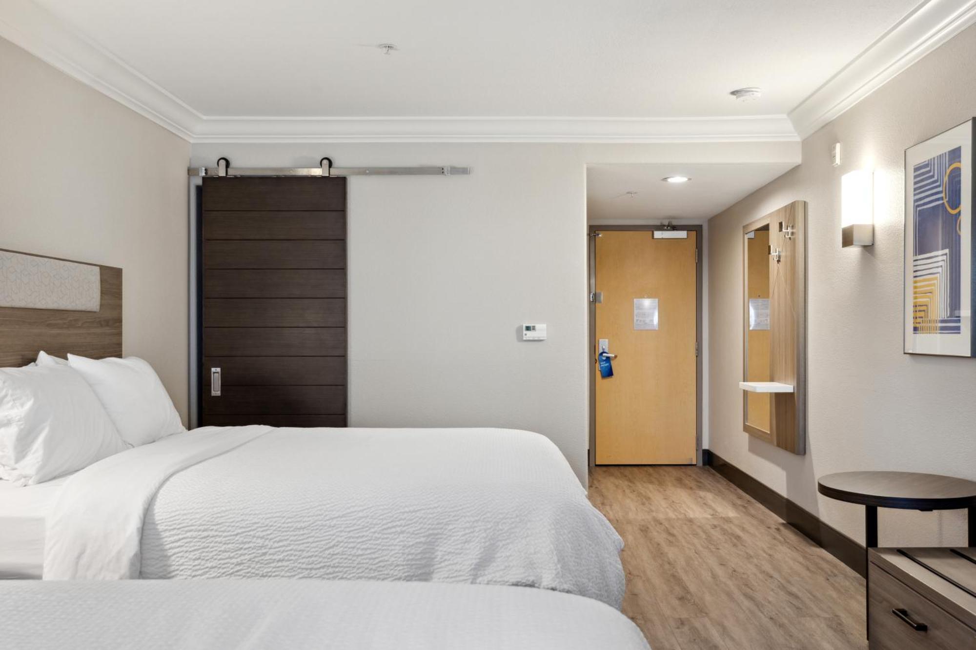 Holiday Inn Express Hotel & Suites Vacaville By Ihg Экстерьер фото