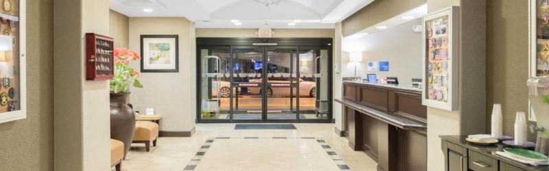 Holiday Inn Express Hotel & Suites Vacaville By Ihg Экстерьер фото