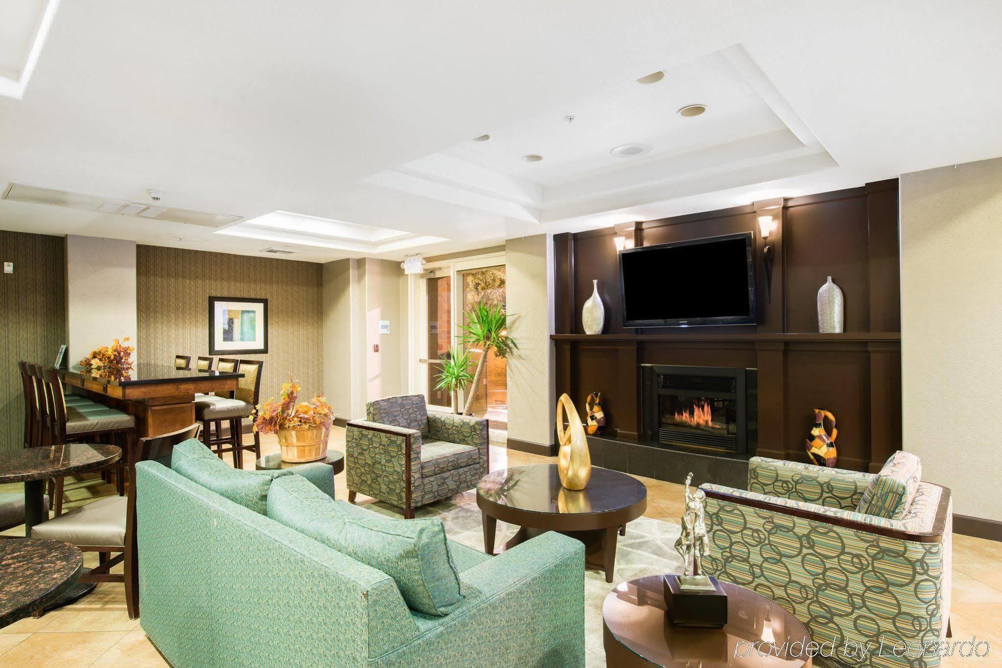 Holiday Inn Express Hotel & Suites Vacaville By Ihg Экстерьер фото